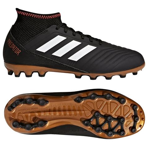 adidas predator 18.3 ag.